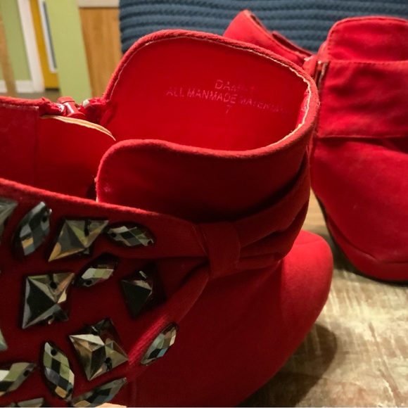 Elegant Red Bow-Embellished Women's Heels - Picture 2 of 5